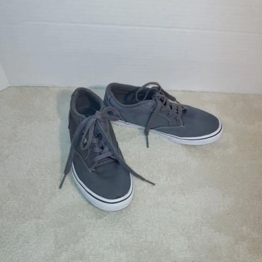 Van's youth authentic skateboard canvas shoe sz Y5